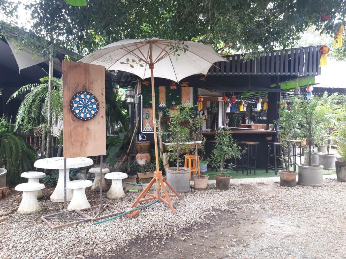 Baan Bar Cafe Hotel Mae Chaem Eksteriør billede
